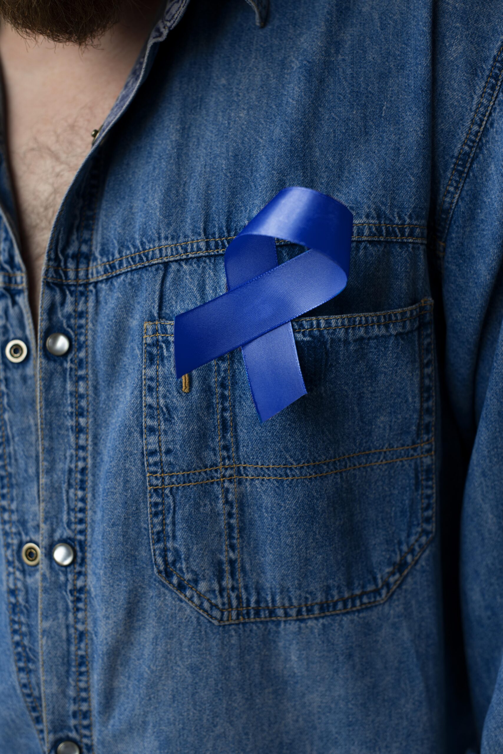 man-with-prostate-cancer-ribbon-scaled