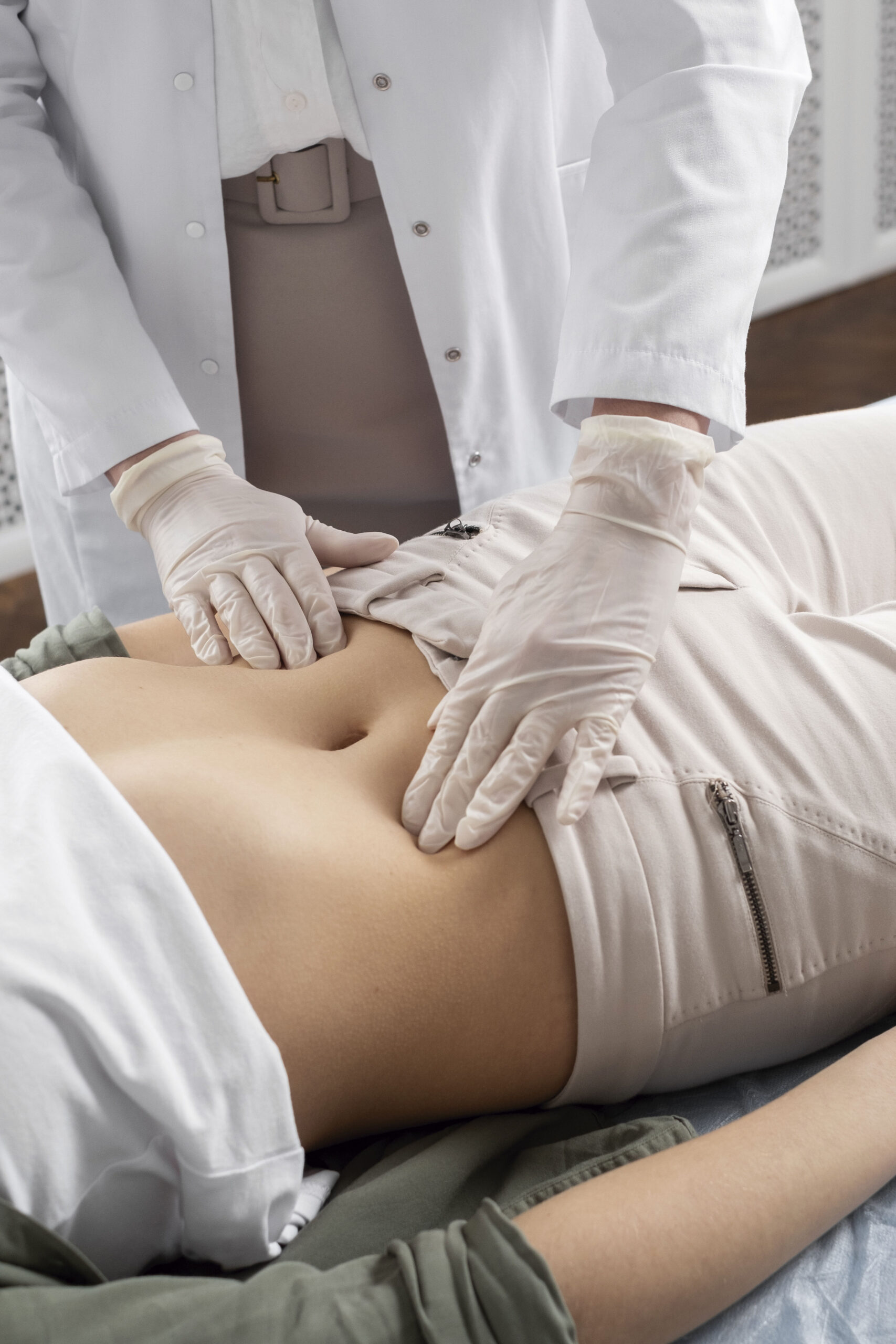 Foto-do-artigo-da-Dra.-Andresa-Carlos-edicao-de-novembro-2025-scaled